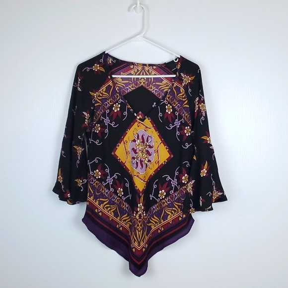 Blouse - Picture 1 of 9